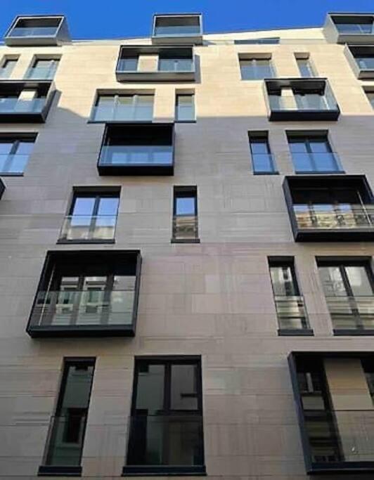 B104 - Liberty Bridge Lovely Home With Free Parking Будапеща Екстериор снимка